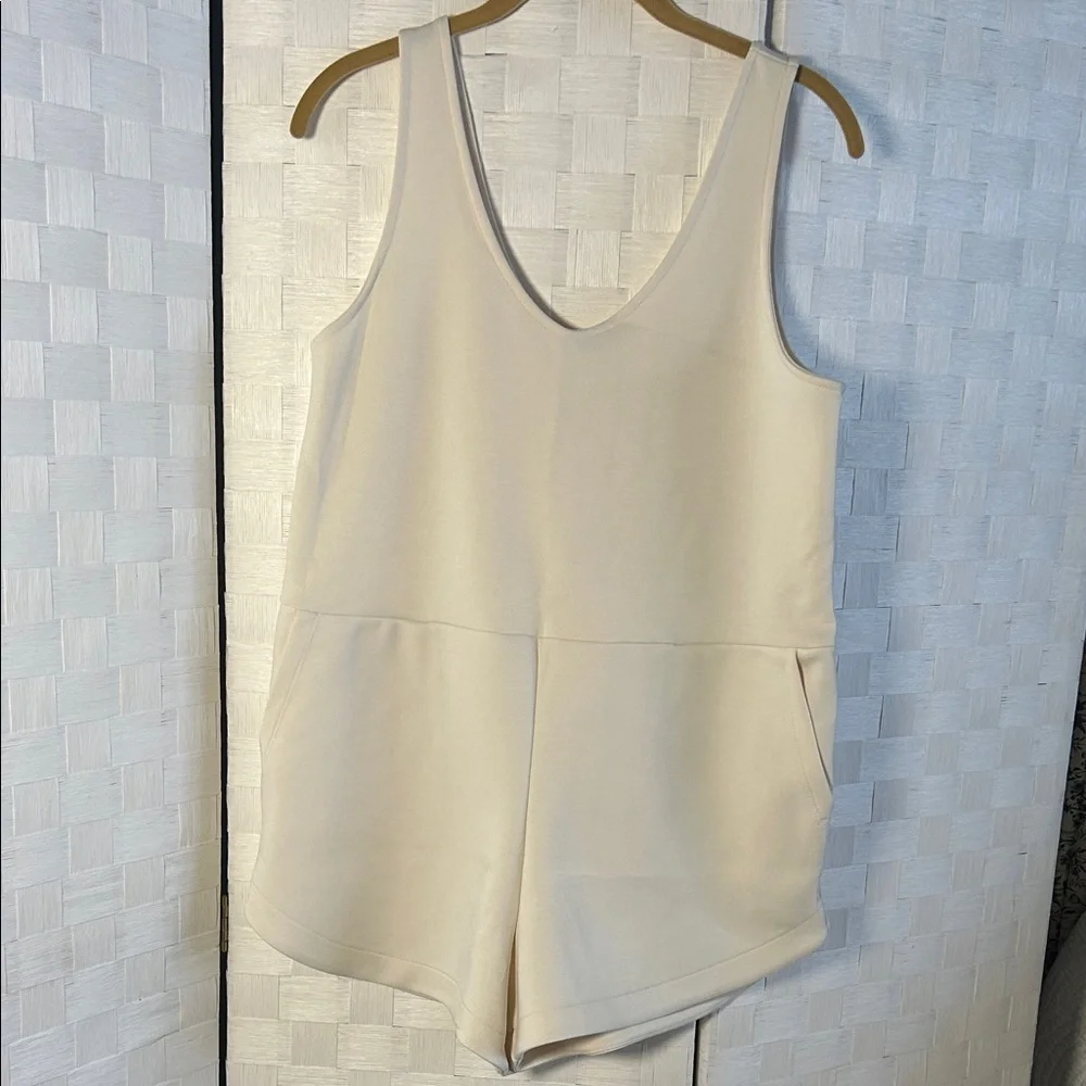 A New Day Sleeveless Cream Jumpsuit with pockets - Picture 1 of 7